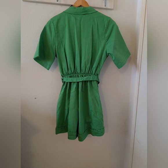 Green Short Sleeve Romper with Belt - Picture 2 of 4